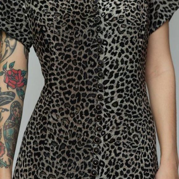 Vintage Paco Rabanne Animal Print button up cap sleeve Dress L / Adjustable size - Picture 2 of 7